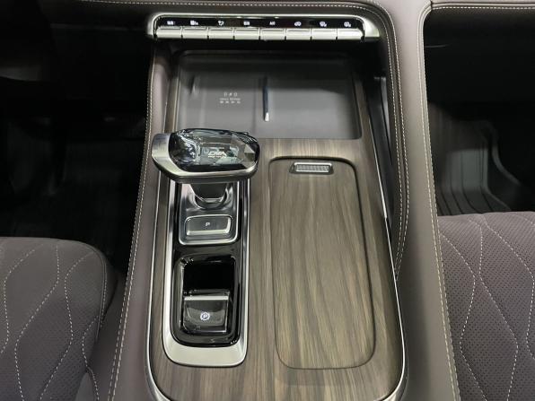 Geely Monjaro I Рестайлинг 2 с пробегом 2025 года, цена 4 130 000 рублей, 16 км, внедорожник, Автокод Объявления