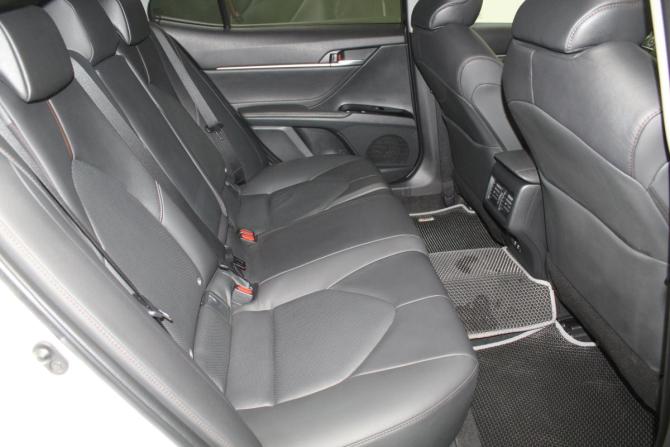 Toyota Camry VIII (XV70) с пробегом 2019 года, цена 2 709 000 рублей, 101721 км, седан, Автокод Объявления