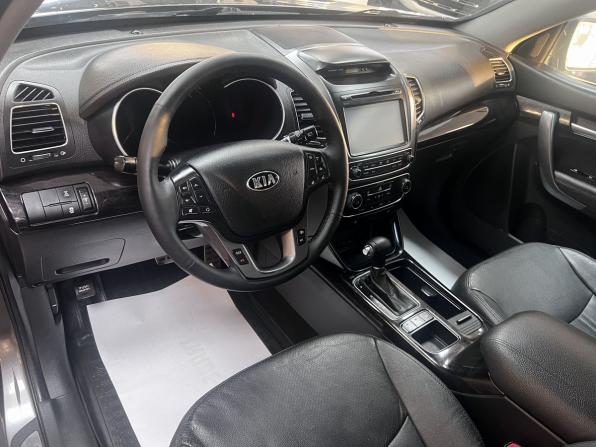 Kia Sorento II Рестайлинг с пробегом 2013 года, цена 1 925 000 рублей, 143996 км, внедорожник, Автокод Объявления