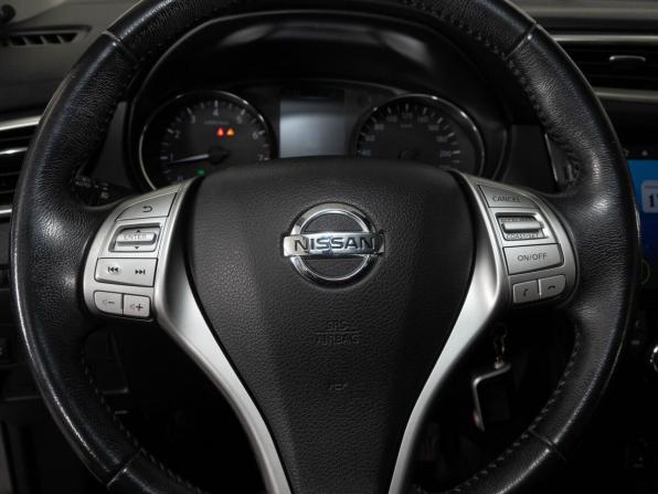 Nissan Qashqai II с пробегом 2018 года, цена 1 750 000 рублей, 97169 км, внедорожник, Автокод Объявления