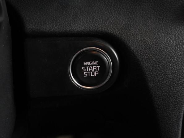 Kia Ceed III с пробегом 2018 года, цена 1 699 000 рублей, 123389 км, хэтчбек, Автокод Объявления