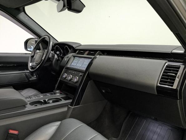 Land Rover Discovery V с пробегом 2018 года, цена 3 395 000 рублей, 182516 км, внедорожник, Автокод Объявления