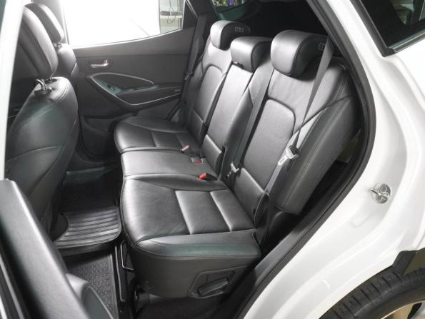 Hyundai Santa Fe III Рестайлинг с пробегом 2017 года, цена 2 649 000 рублей, 100543 км, внедорожник, Автокод Объявления