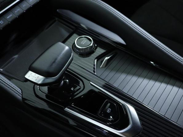 Geely Monjaro I с пробегом 2024 года, цена 3 450 000 рублей, 28832 км, внедорожник, Автокод Объявления