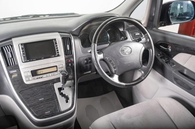 Toyota Alphard I Рестайлинг с пробегом 2006 года, цена 1 999 000 рублей, 172000 км, минивэн, Автокод Объявления
