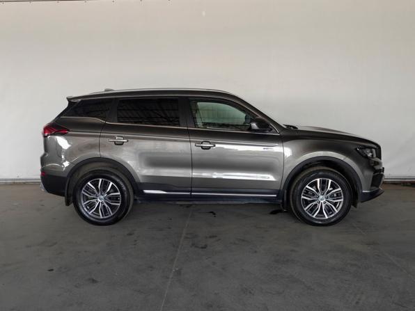 Geely Atlas Pro с пробегом 2023 года, цена 2 115 000 рублей, 44624 км, внедорожник, Автокод Объявления