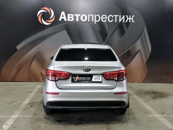 Kia Rio III Рестайлинг с пробегом 2017 года, цена 690 000 рублей, 270591 км, седан, Автокод Объявления