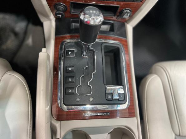 Jeep Commander с пробегом 2007 года, цена 1 100 000 рублей, 278000 км, внедорожник, Автокод Объявления