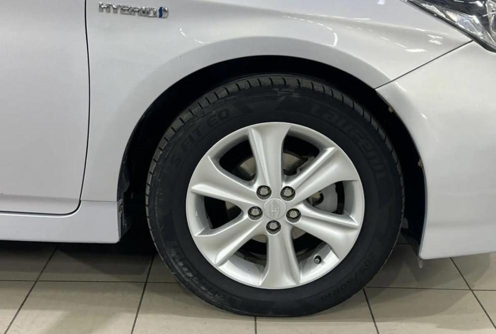 Toyota Prius III Рестайлинг (XW30) Астрахань  - изображение 11