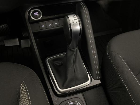 Renault Kaptur I Рестайлинг с пробегом 2020 года, цена 1 295 000 рублей, 88891 км, внедорожник, Автокод Объявления