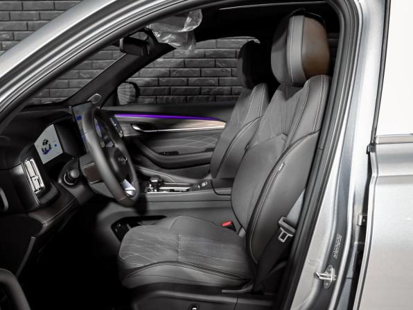 Geely Monjaro I Рестайлинг с пробегом 2026 года, цена 4 390 000 рублей, 42 км, внедорожник, Автокод Объявления