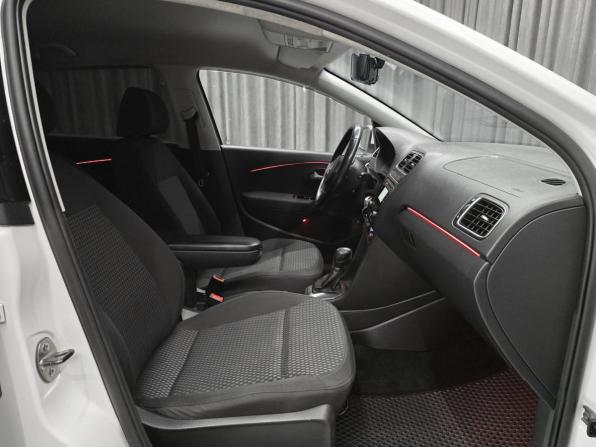 Volkswagen Polo V с пробегом 2012 года, цена 870 000 рублей, 165000 км, седан, Автокод Объявления