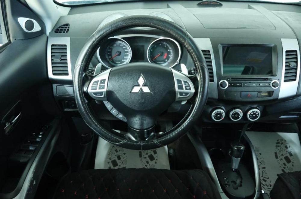 Mitsubishi Outlander II Омск  - изображение 13