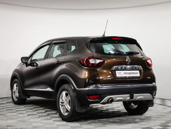 Renault Kaptur I с пробегом 2017 года, цена 1 224 000 рублей, 235587 км, внедорожник, Автокод Объявления