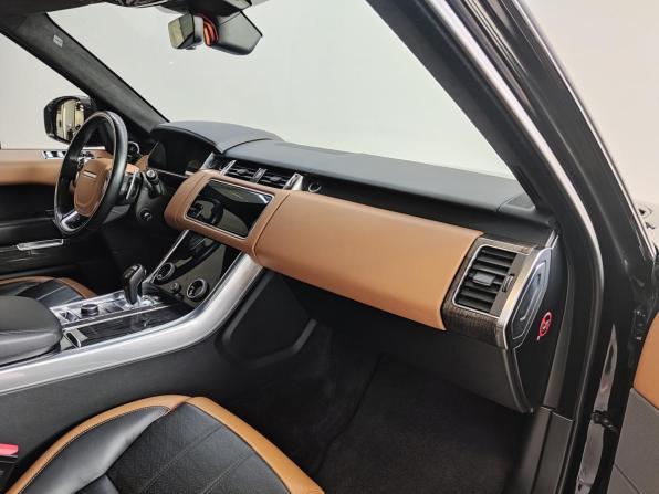 Land Rover Range Rover Sport II Рестайлинг с пробегом 2018 года, цена 5 300 000 рублей, 120000 км, внедорожник, Автокод Объявления