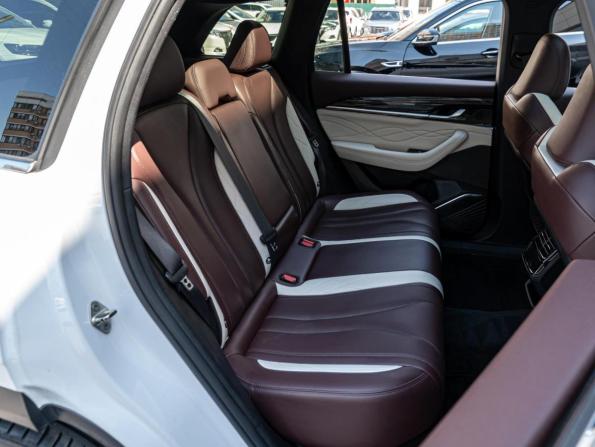 Geely Monjaro I с пробегом 2023 года, цена 2 720 000 рублей, 85747 км, внедорожник, Автокод Объявления