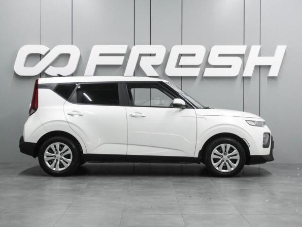 Kia Soul III с пробегом 2021 года, цена 1 799 000 рублей, 82861 км, хэтчбек, Автокод Объявления