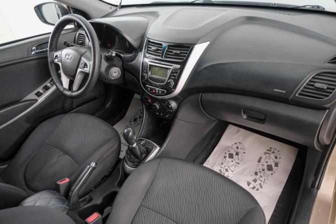 Hyundai Solaris I с пробегом 2012 года, цена 829 000 рублей, 159260 км, седан, Автокод Объявления