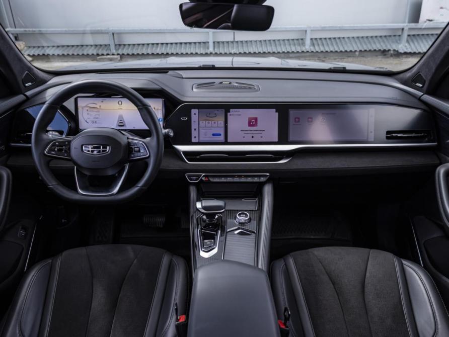 Geely Monjaro I Москва  - изображение 14