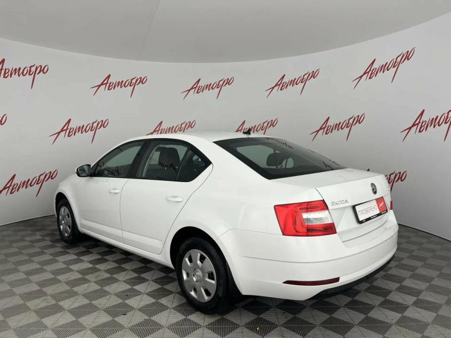 Skoda Octavia III (A7) Рестайлинг Псков  - изображение 3