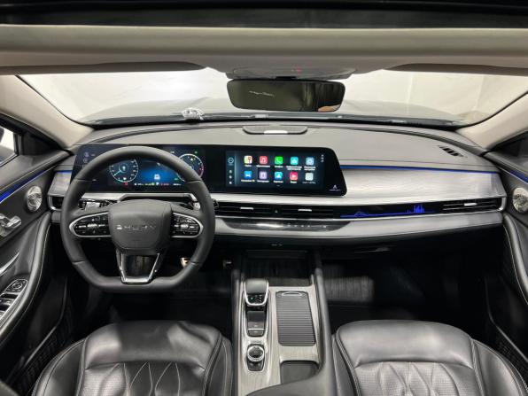 Chery Arrizo 8 с пробегом 2023 года, цена 2 165 000 рублей, 58618 км, седан, Автокод Объявления