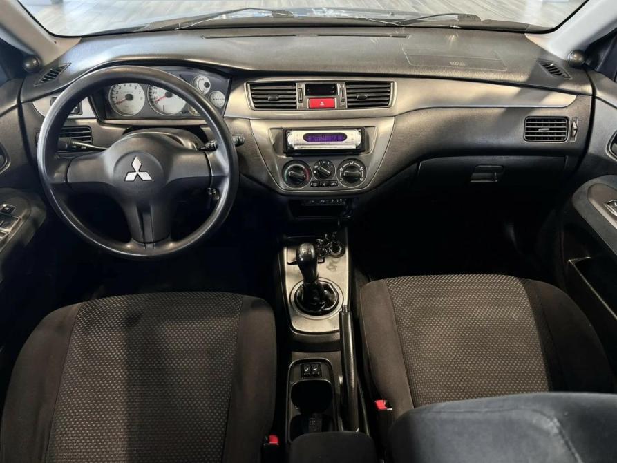 Mitsubishi Lancer IX Рестайлинг Екатеринбург  - изображение 11