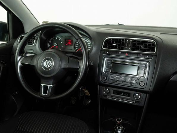Volkswagen Polo V с пробегом 2013 года, цена 598 000 рублей, 272079 км, седан, Автокод Объявления
