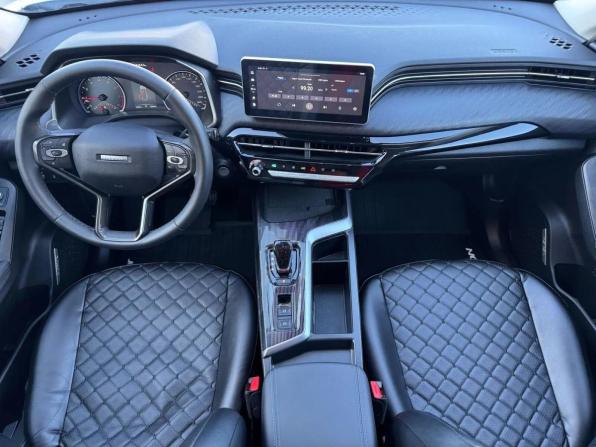 Haval Jolion I Рестайлинг 2 с пробегом 2026 года, цена 2 328 830 рублей, 2203 км, внедорожник, Автокод Объявления