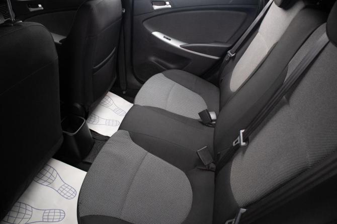 Hyundai Solaris I с пробегом 2013 года, цена 649 000 рублей, 261000 км, седан, Автокод Объявления