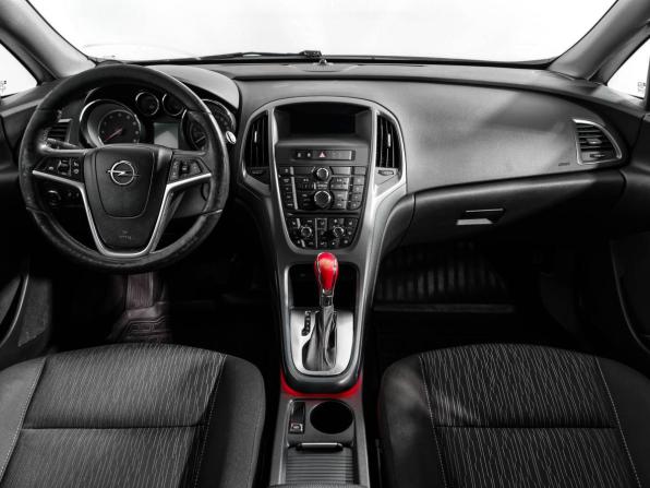 Opel Astra J Рестайлинг с пробегом 2014 года, цена 697 860 рублей, 149500 км, хэтчбек, Автокод Объявления