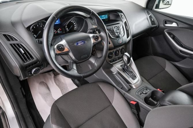 Ford Focus III с пробегом 2014 года, цена 999 000 рублей, 109000 км, хэтчбек, Автокод Объявления