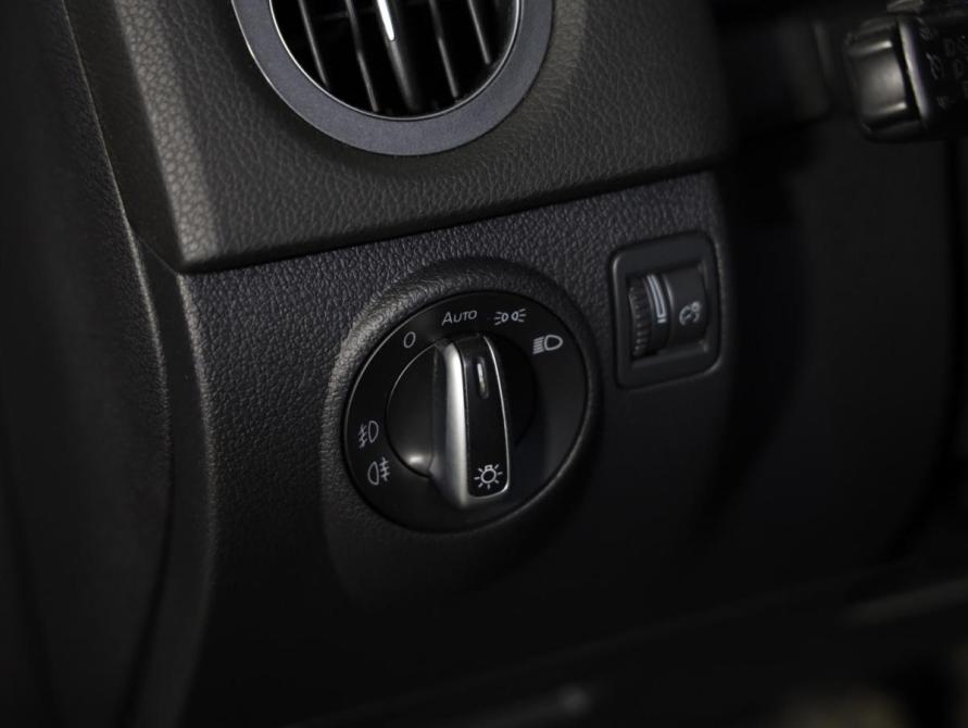 Volkswagen Tiguan I Рестайлинг Санкт-Петербург  - изображение 18
