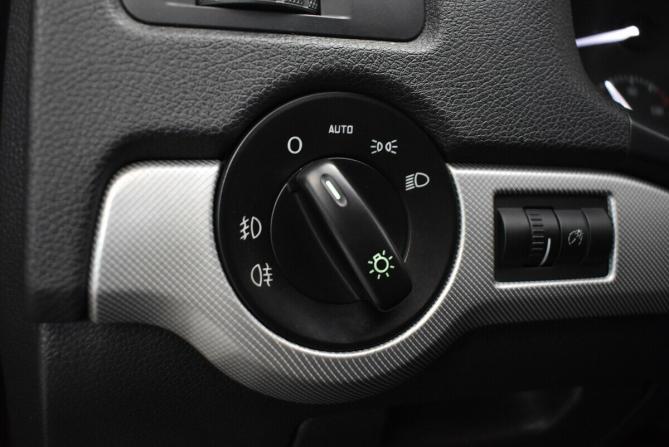 Skoda Octavia II (A5) Рестайлинг с пробегом 2012 года, цена 795 000 рублей, 224626 км, лифтбек, Автокод Объявления