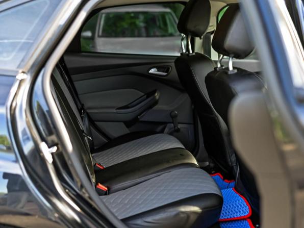Ford Focus III с пробегом 2013 года, цена 650 000 рублей, 226138 км, хэтчбек, Автокод Объявления