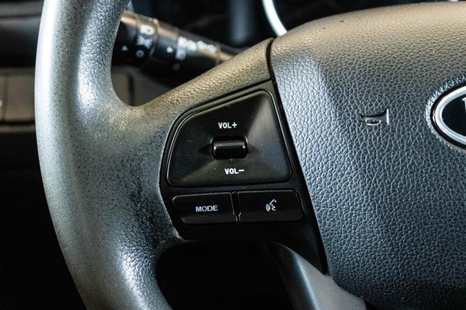 Kia Rio III с пробегом 2012 года, цена 1 000 000 рублей, 181194 км, седан, Автокод Объявления
