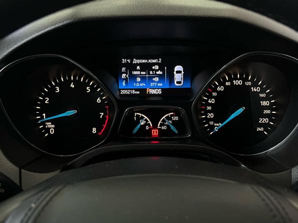 Ford Focus III Рестайлинг с пробегом 2018 года, цена 1 257 000 рублей, 205217 км, седан, Автокод Объявления