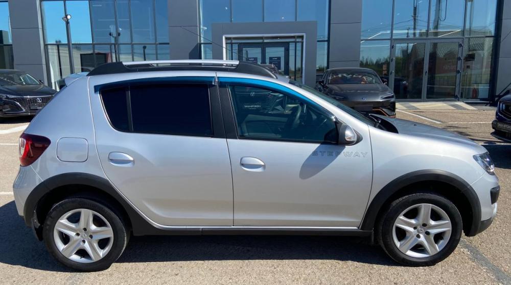 Renault Sandero II Октябрьский  - изображение 4