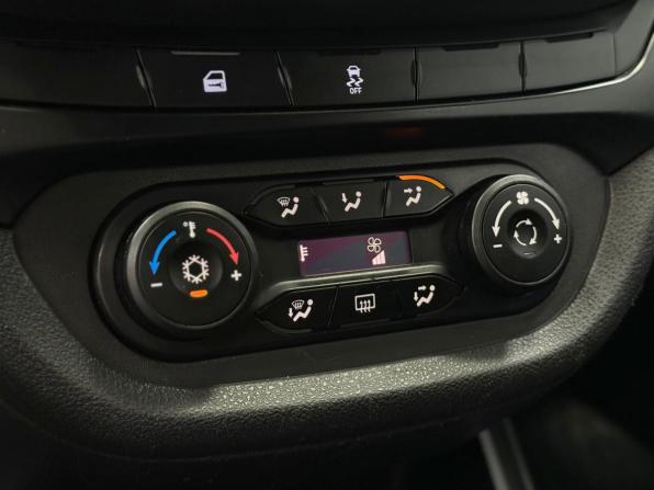 Lada (ВАЗ) Vesta I с пробегом 2020 года, цена 999 000 рублей, 95488 км, седан, Автокод Объявления