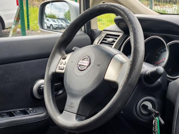 Nissan Tiida I с пробегом 2007 года, цена 379 000 рублей, 279000 км, седан, Автокод Объявления