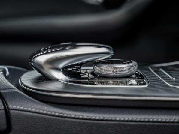 Mercedes-Benz E-Класс V (W213 S213 C238) с пробегом 2018 года, цена 3 368 000 рублей, 142363 км, седан, Автокод Объявления