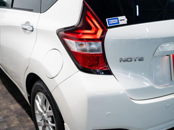 Nissan Note II Рестайлинг с пробегом 2018 года, цена 990 000 рублей, 84707 км, хэтчбек, Автокод Объявления