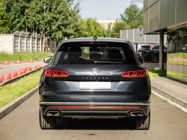 Volkswagen Touareg III с пробегом 2018 года, цена 4 750 000 рублей, 105180 км, внедорожник, Автокод Объявления