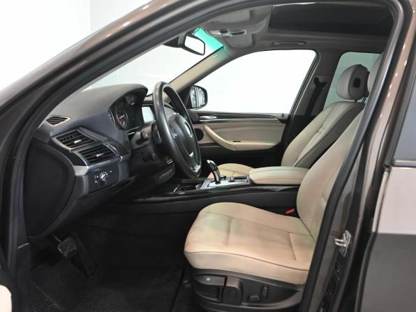 BMW X5 II (E70) Рестайлинг с пробегом 2010 года, цена 2 250 000 рублей, 172748 км, внедорожник, Автокод Объявления