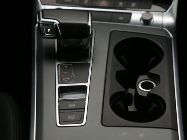 Audi A6 V (C8) с пробегом 2021 года, цена 2 751 000 рублей, 217500 км, седан, Автокод Объявления