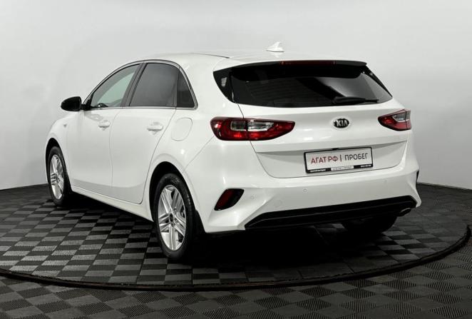 Kia Ceed III с пробегом 2020 года, цена 1 970 000 рублей, 72622 км, хэтчбек, Автокод Объявления