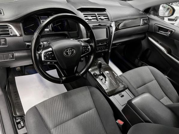 Toyota Camry VII (XV50) Рестайлинг с пробегом 2015 года, цена 1 645 000 рублей, 157635 км, седан, Автокод Объявления