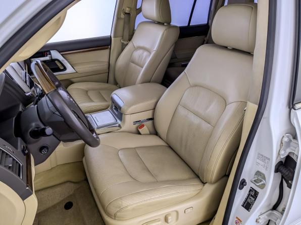 Toyota Land Cruiser 200 Series Рестайлинг 2 с пробегом 2016 года, цена 5 090 000 рублей, 251540 км, внедорожник, Автокод Объявления