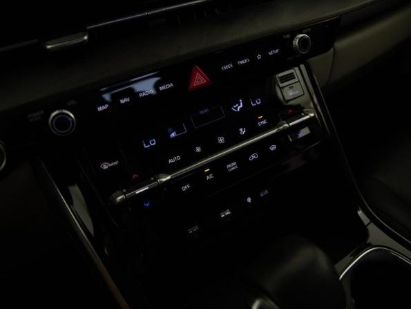 Kia Carnival IV с пробегом 2023 года, цена 3 999 000 рублей, 97883 км, минивэн, Автокод Объявления