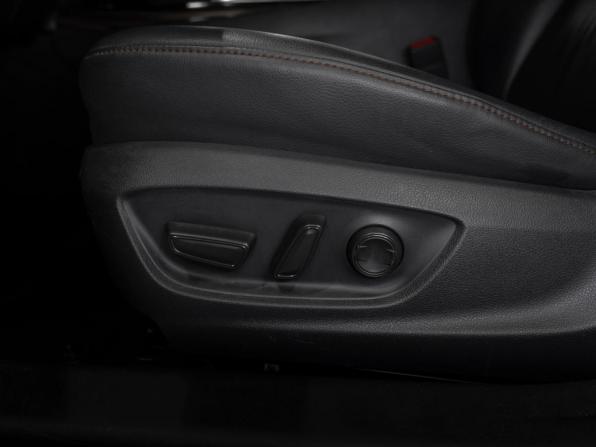 Toyota Camry VIII (XV70) с пробегом 2018 года, цена 2 380 000 рублей, 212945 км, седан, Автокод Объявления