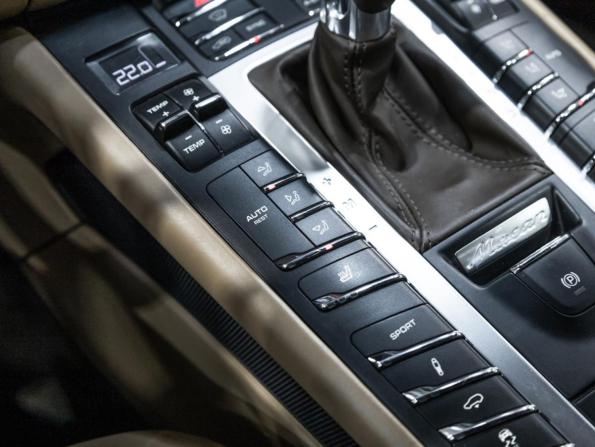 Porsche Macan I с пробегом 2017 года, цена 3 089 700 рублей, 148306 км, внедорожник, Автокод Объявления